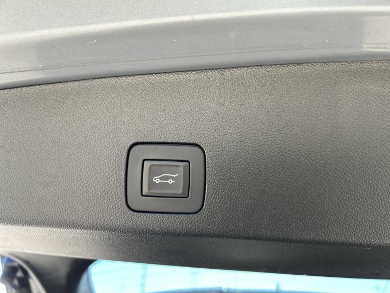 2024 Buick Encore GX Sport Touring AWD | No Accidents | Pano. Sunroof Photo