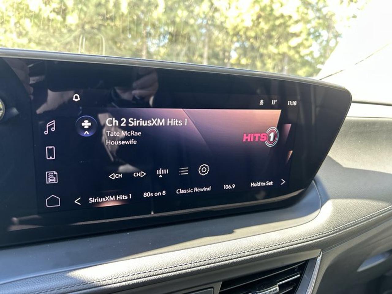 2024 Buick Encore GX Sport Touring AWD | No Accidents | Pano. Sunroof Photo