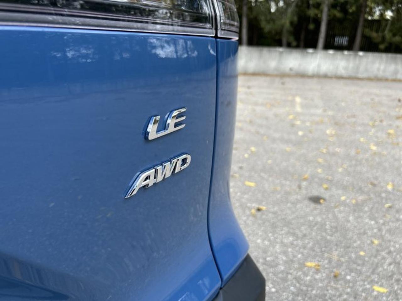 2026 Toyota Corolla Cross LE AWD | One Owner | Sunroof | Heated Steering Photo
