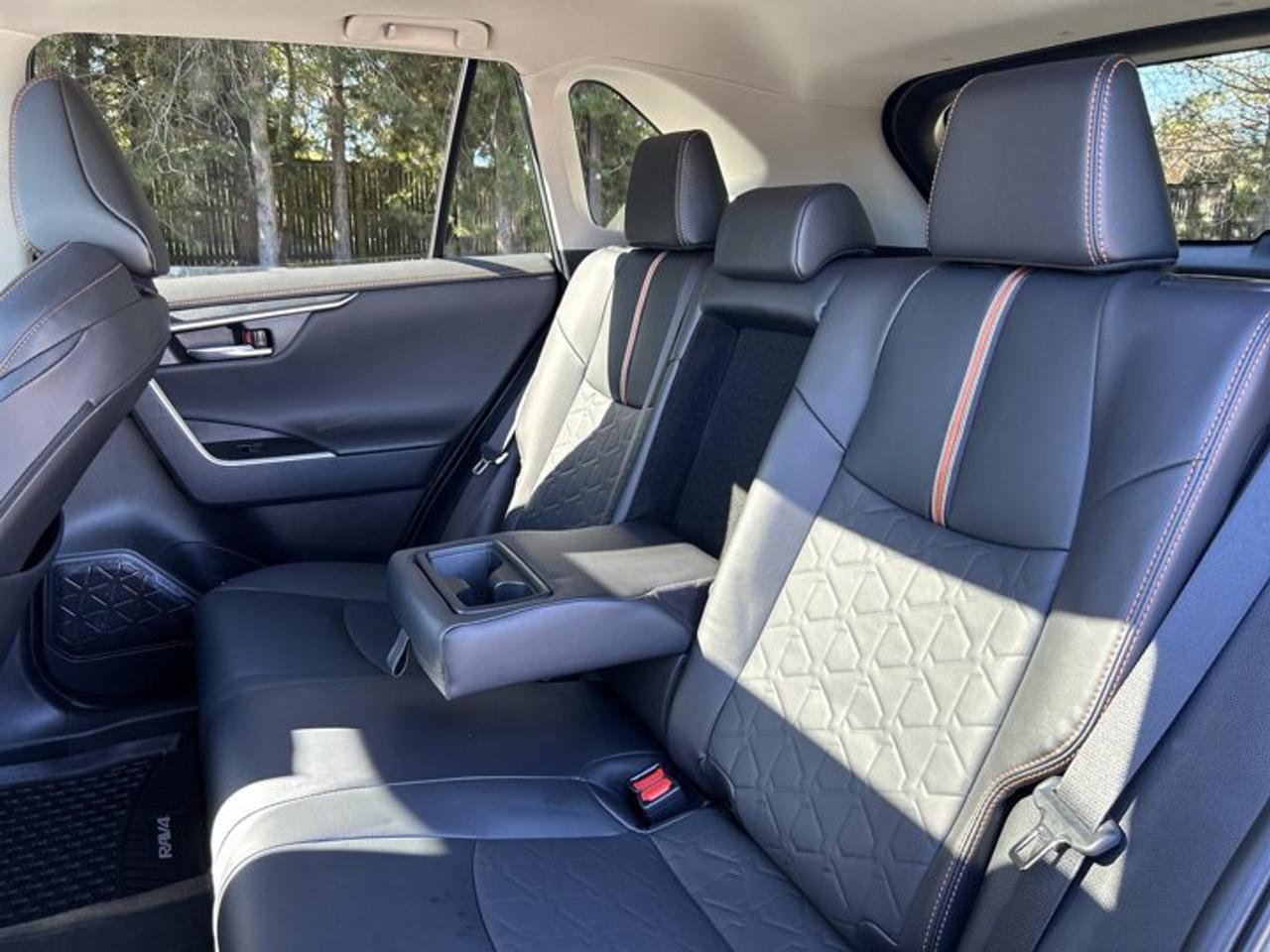 2024 Toyota RAV4 Trail AWD | No Accidents | Leather Seats | Heated Steering Photo