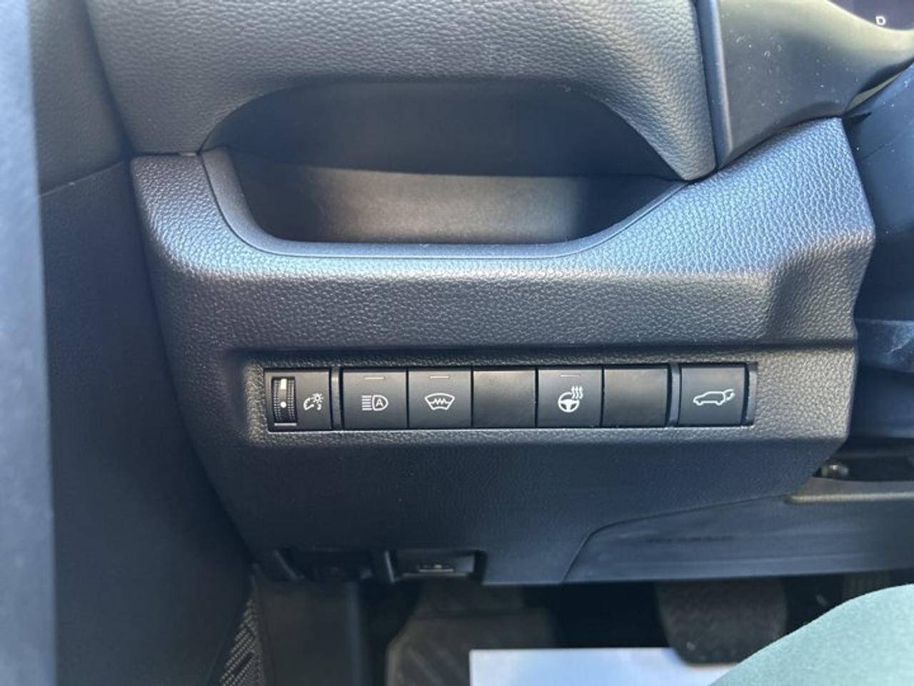 2024 Toyota RAV4 Trail AWD | No Accidents | Leather Seats | Heated Steering Photo