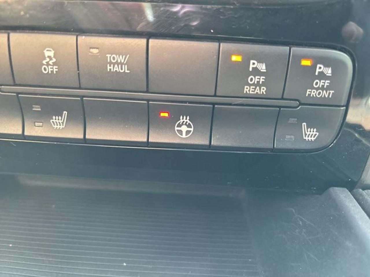 2017 RAM 1500 Sport Crew Cab 5.7' Box 4x4 | No Accidents Photo