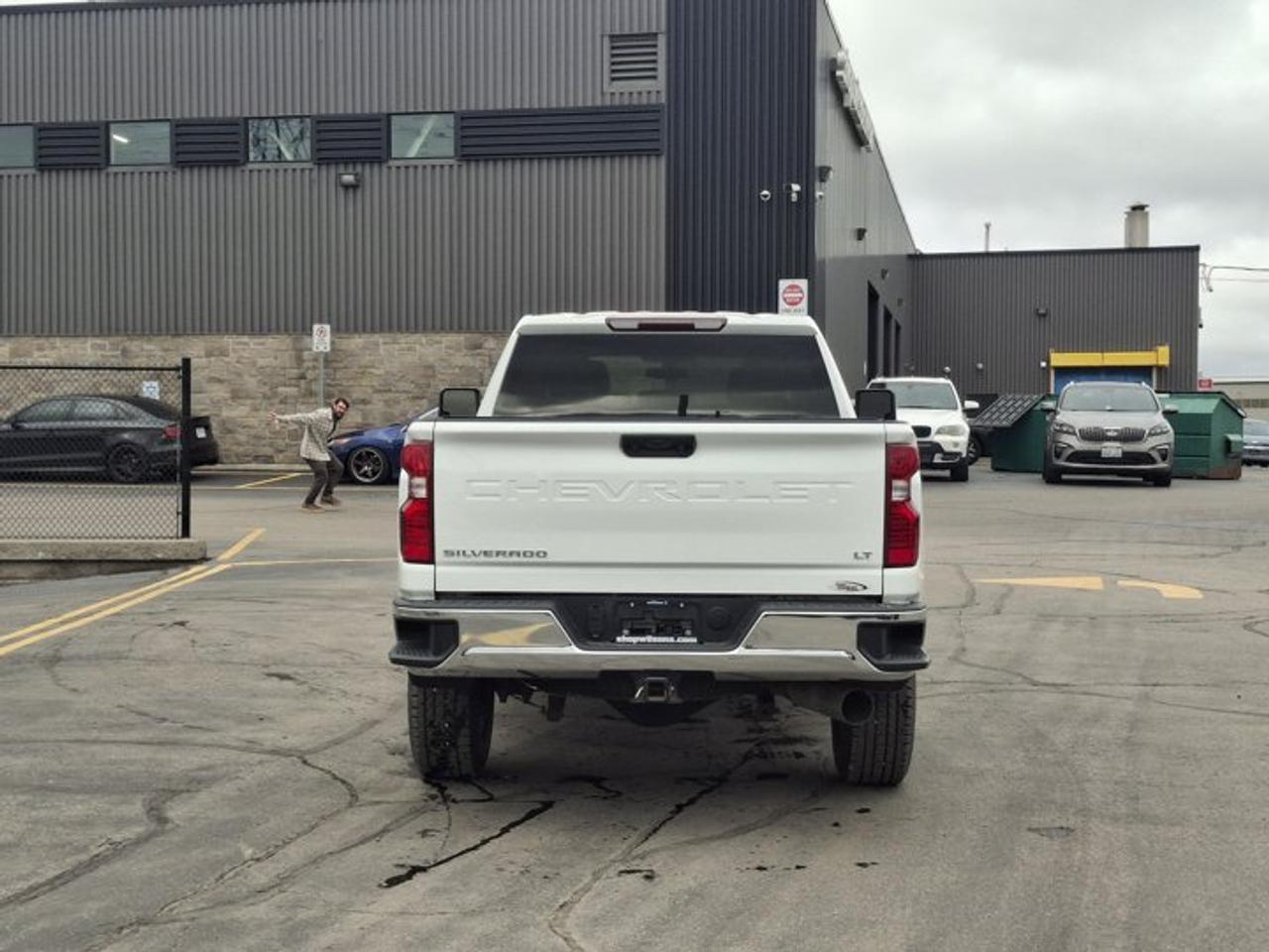 2022 Chevrolet Silverado 3500HD LT | 17K in Options! | Duramax | Heated Seats | Remote Start | Dual Climate | and More ! Photo