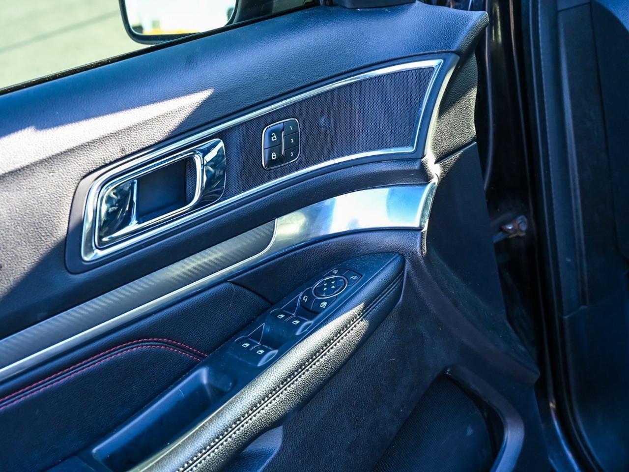 2019 Ford Explorer SPORT Photo