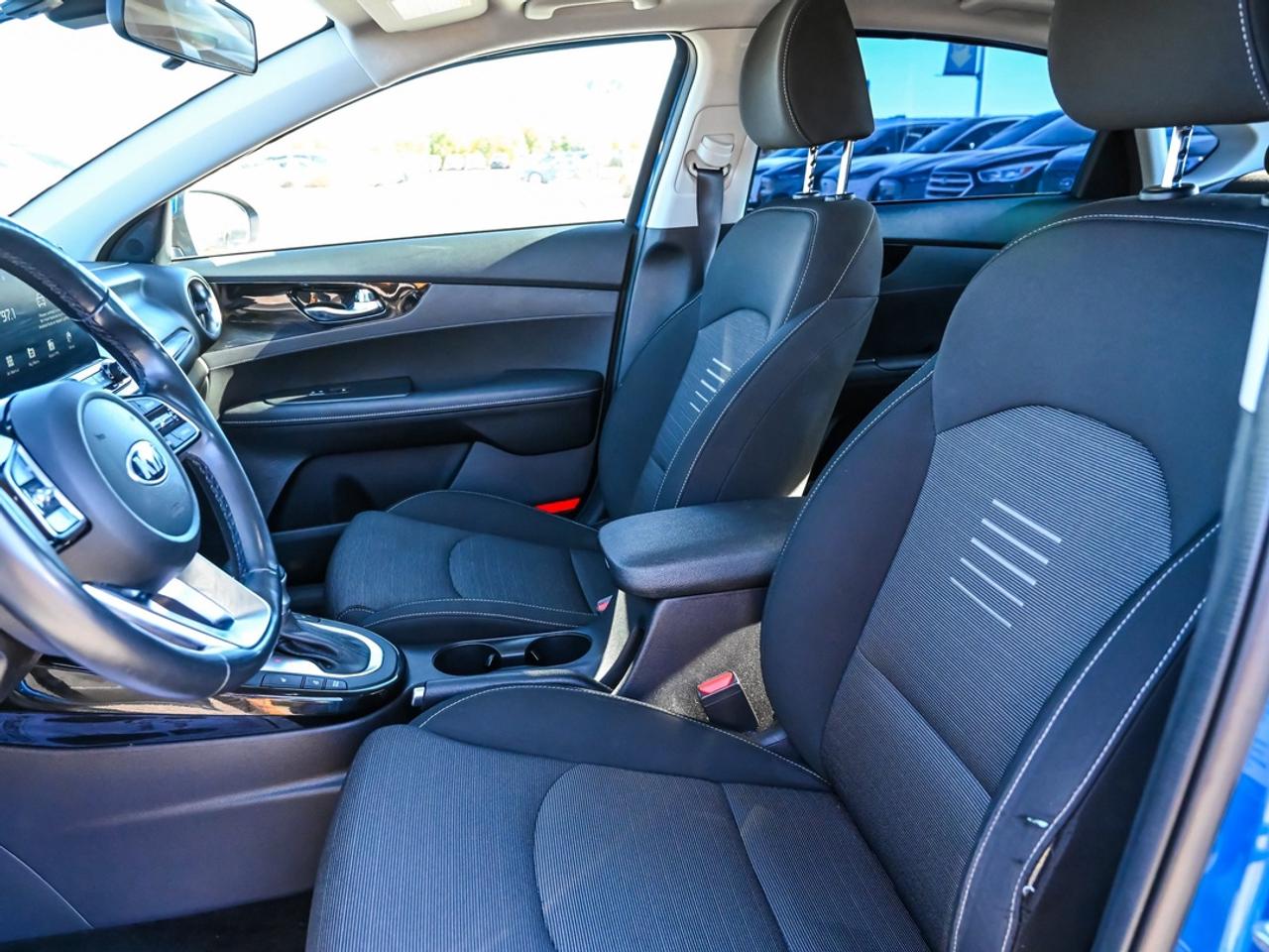 2021 Kia Forte EX Photo