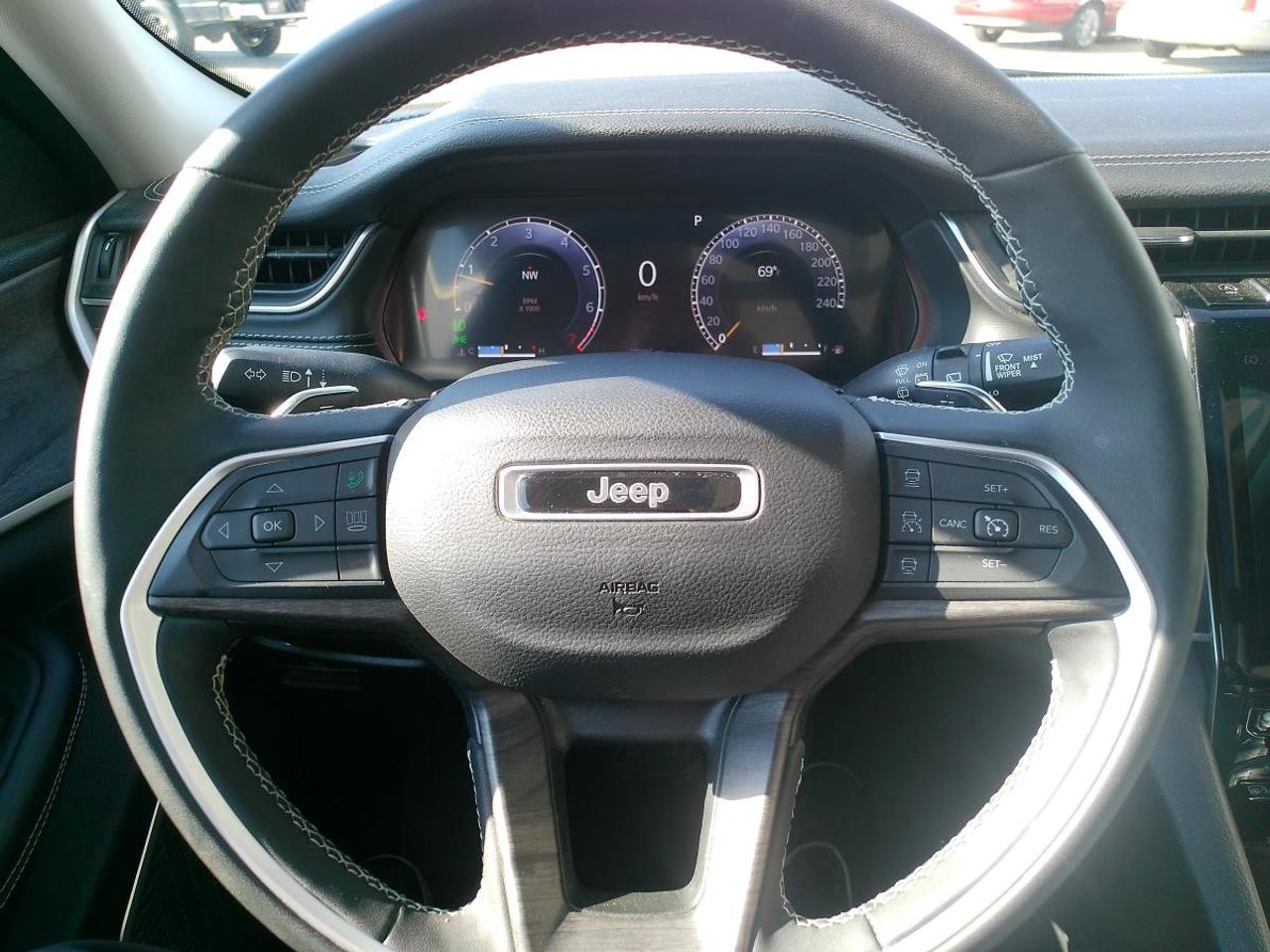 2024 Jeep Grand Cherokee L Limited Photo