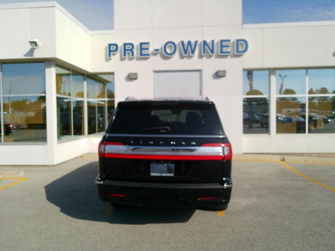 2019 Lincoln Navigator Reserve 4x4 Photo