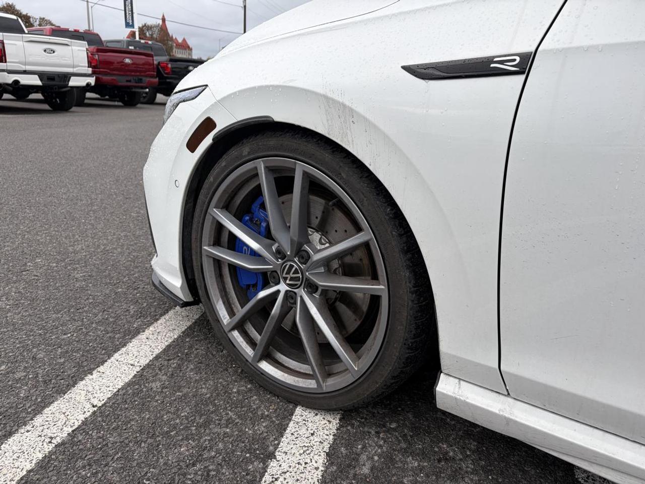2024 Volkswagen Golf R Base Photo