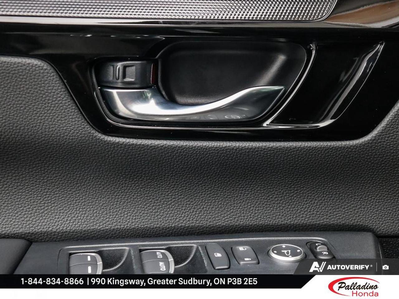 2025 Honda CR-V Sport Photo