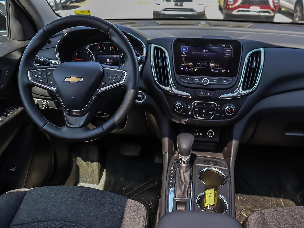 2024 Chevrolet Equinox FWD LT Photo