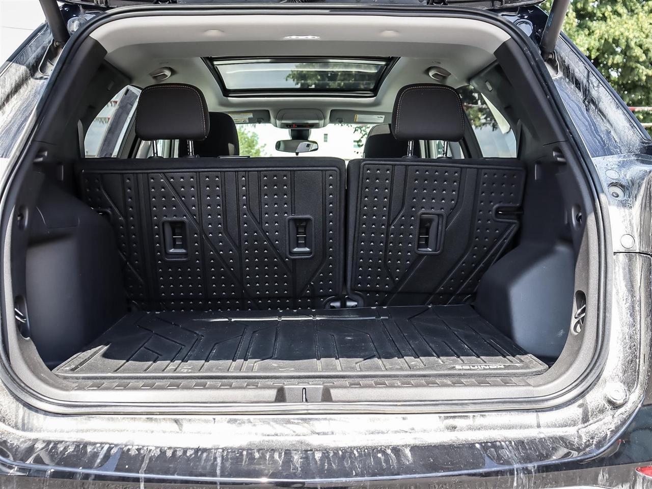 2024 Chevrolet Equinox FWD LT Photo
