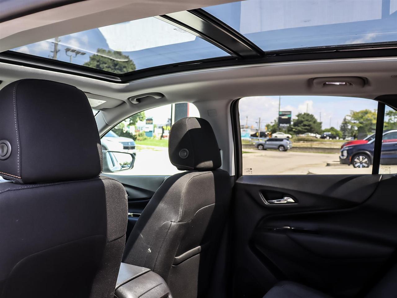 2024 Chevrolet Equinox FWD LT Photo