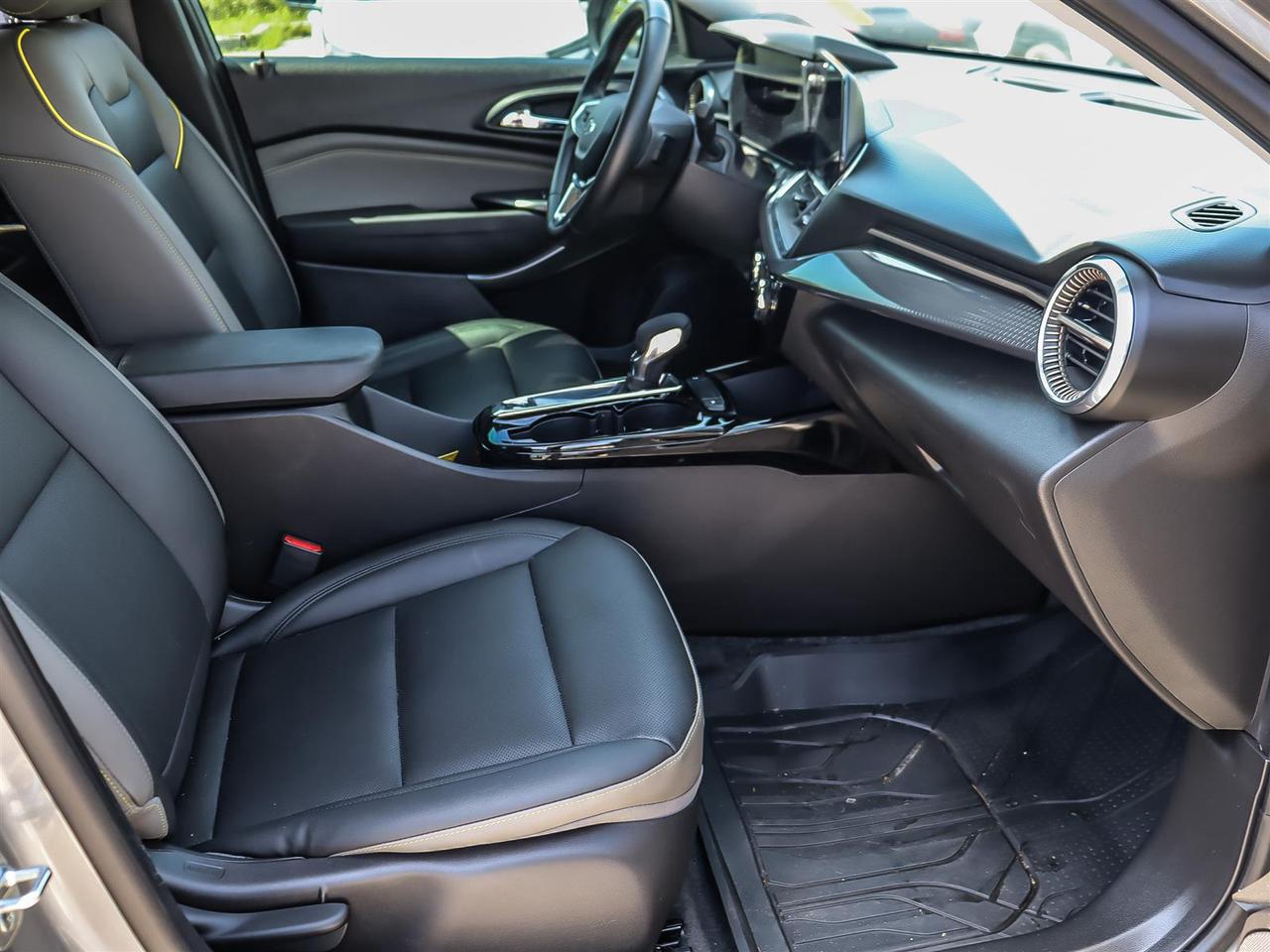 2025 Chevrolet Trax FWD 4dr ACTIV Photo