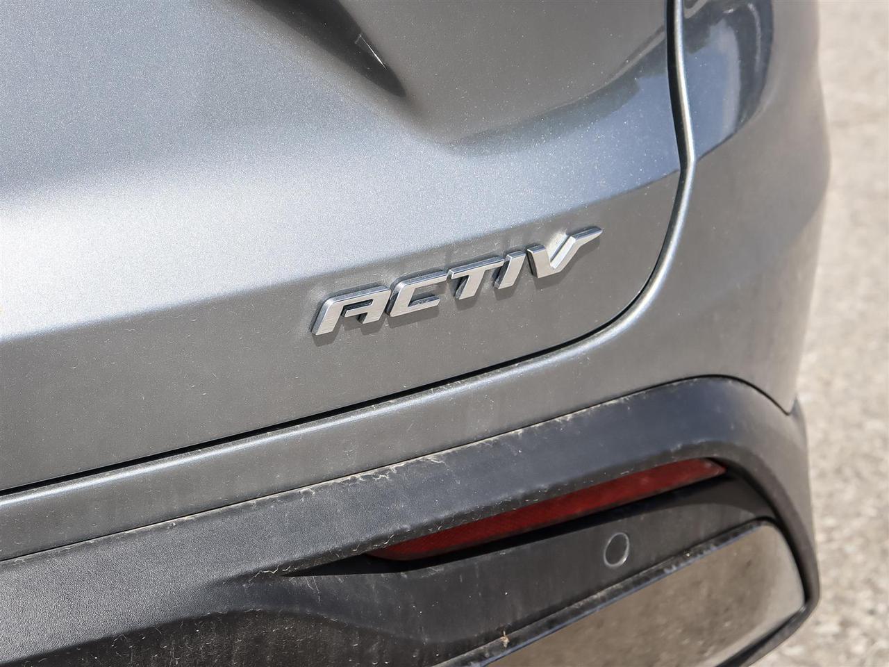 2025 Chevrolet Trax FWD 4dr ACTIV Photo