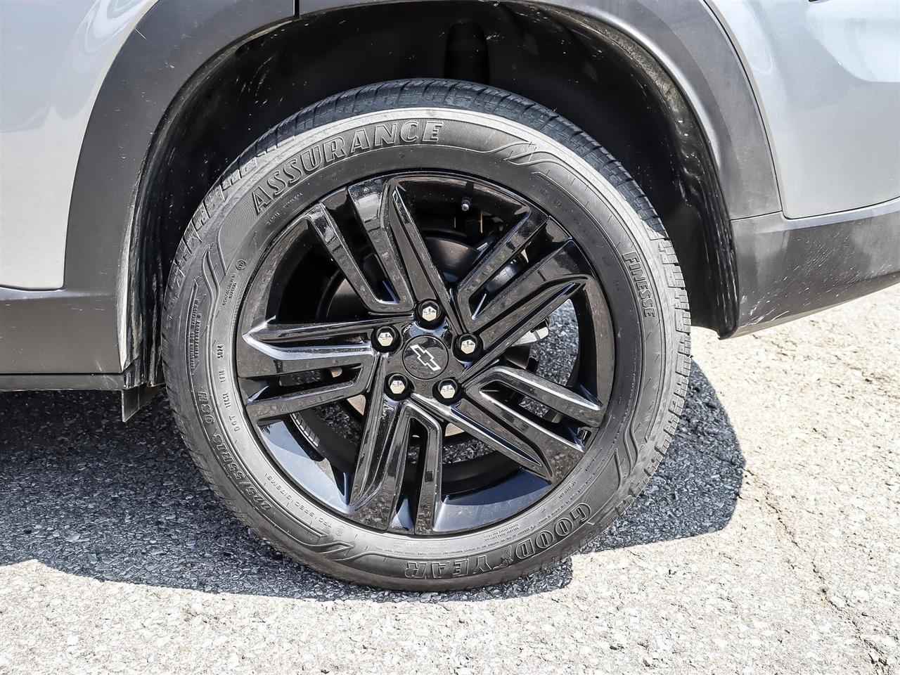 2025 Chevrolet Trax FWD 4dr ACTIV Photo