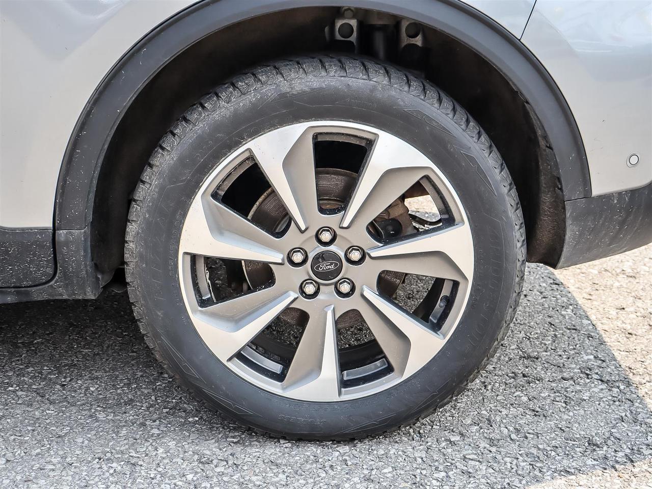 2023 Ford Escape PLATINUM AWD 2.0L Photo