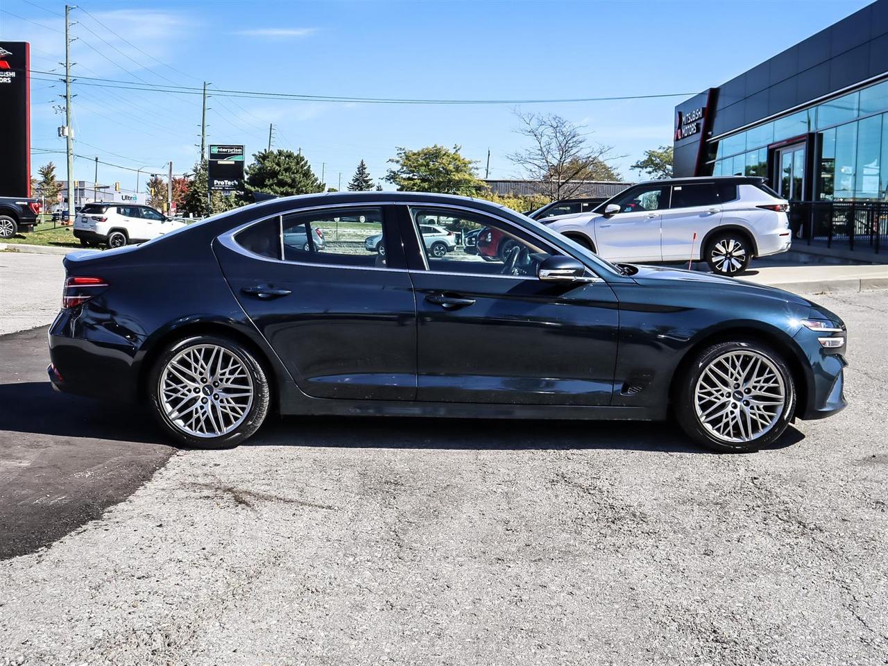 2022 Genesis G70 2.0T Advanced AWD Photo