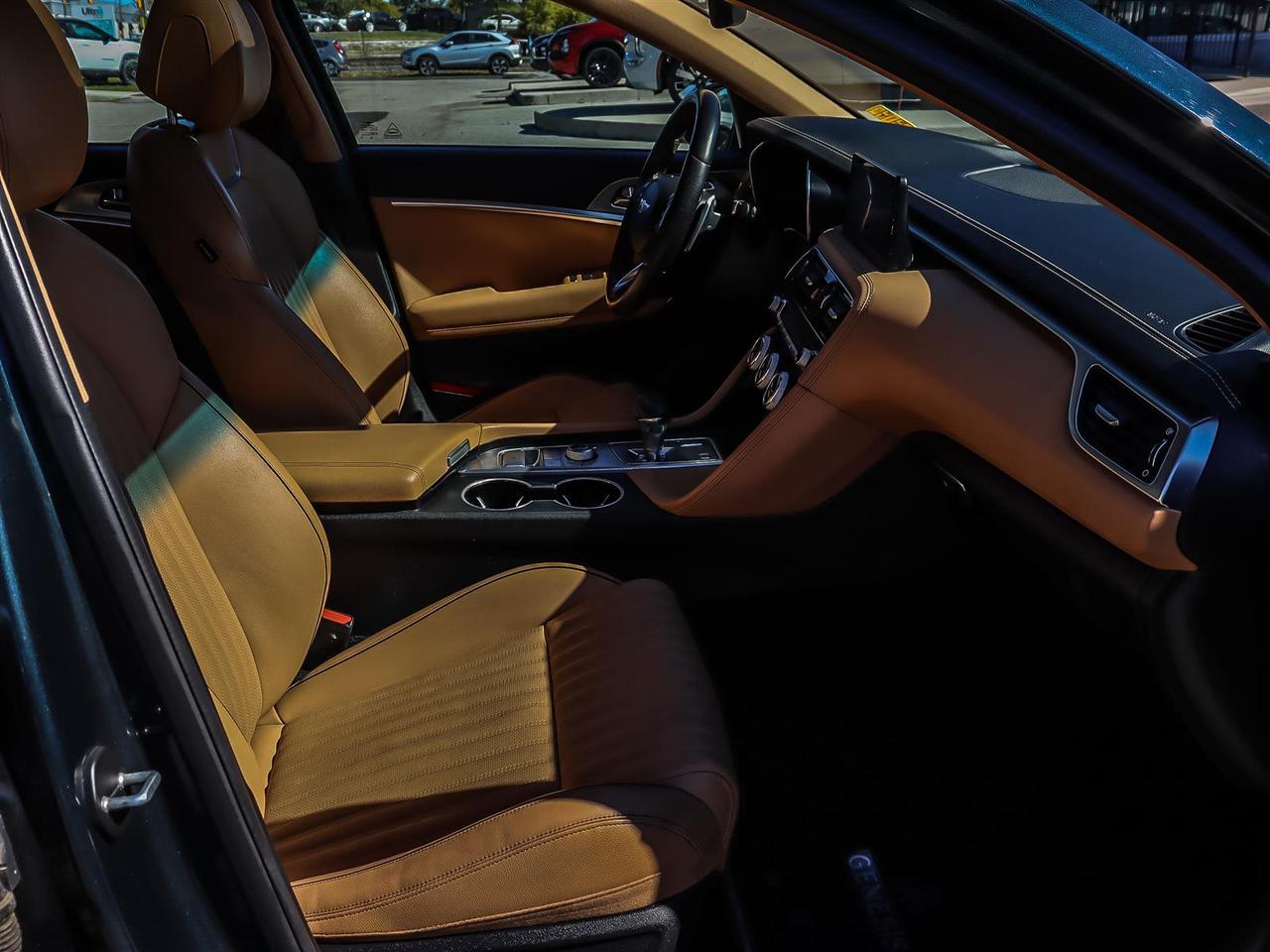 2022 Genesis G70 2.0T Advanced AWD Photo