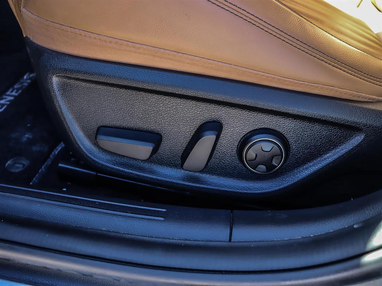 2022 Genesis G70 2.0T Advanced AWD Photo