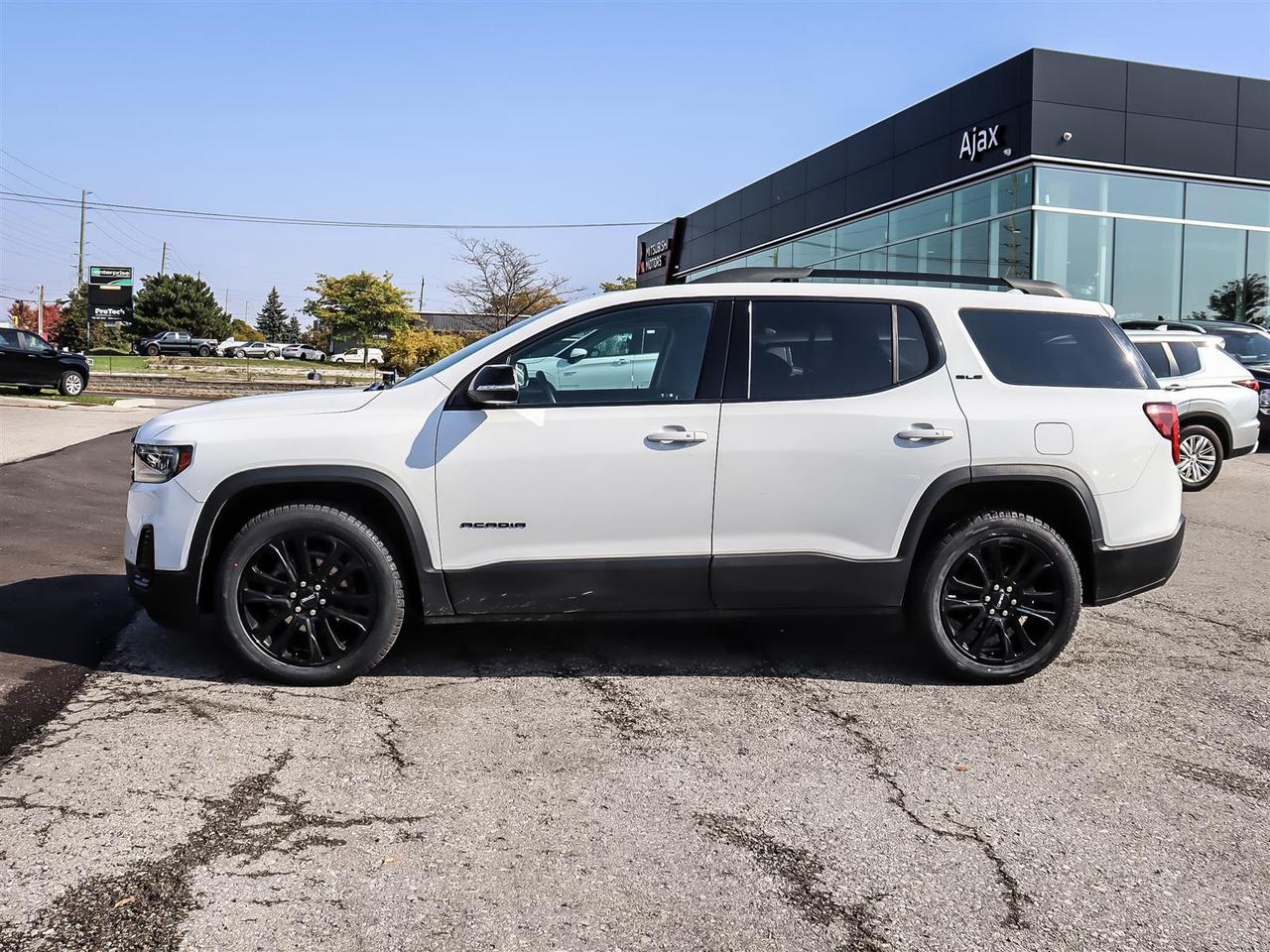 2023 GMC Acadia AWD SLE Photo