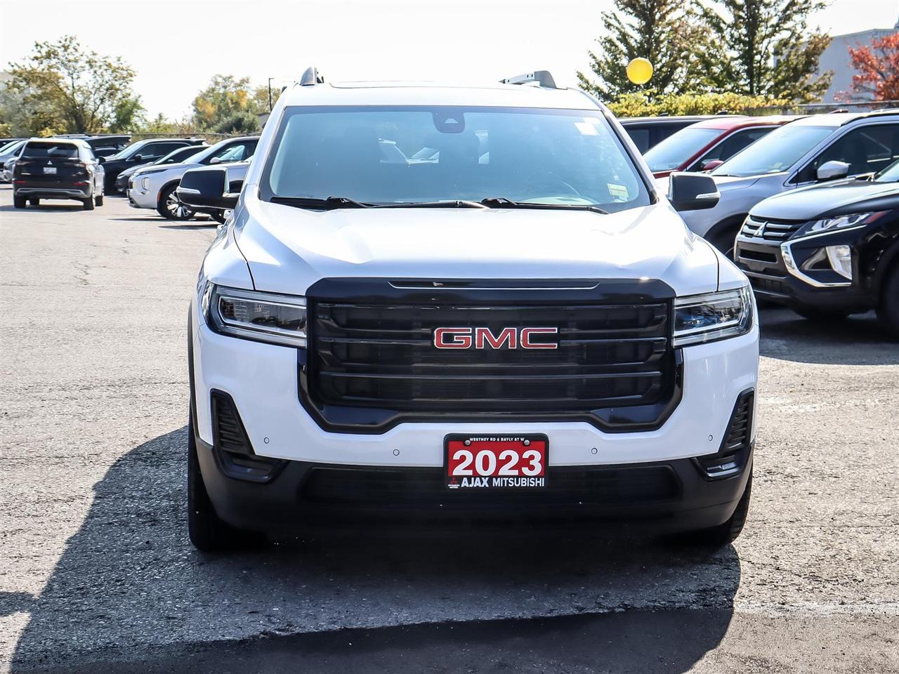 2023 GMC Acadia AWD SLE Photo