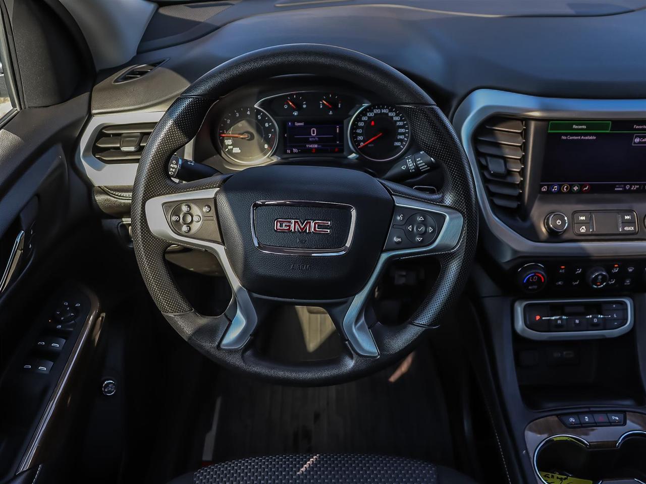 2023 GMC Acadia AWD SLE Photo