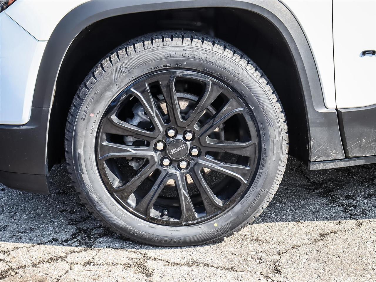2023 GMC Acadia AWD SLE Photo