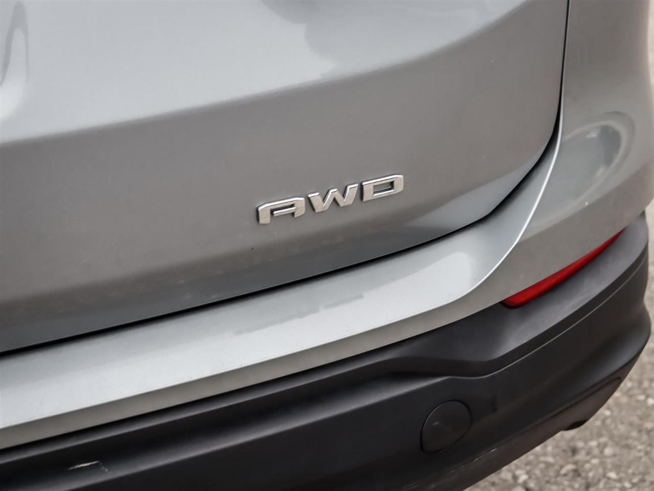 2023 GMC Terrain SLE AWD Photo