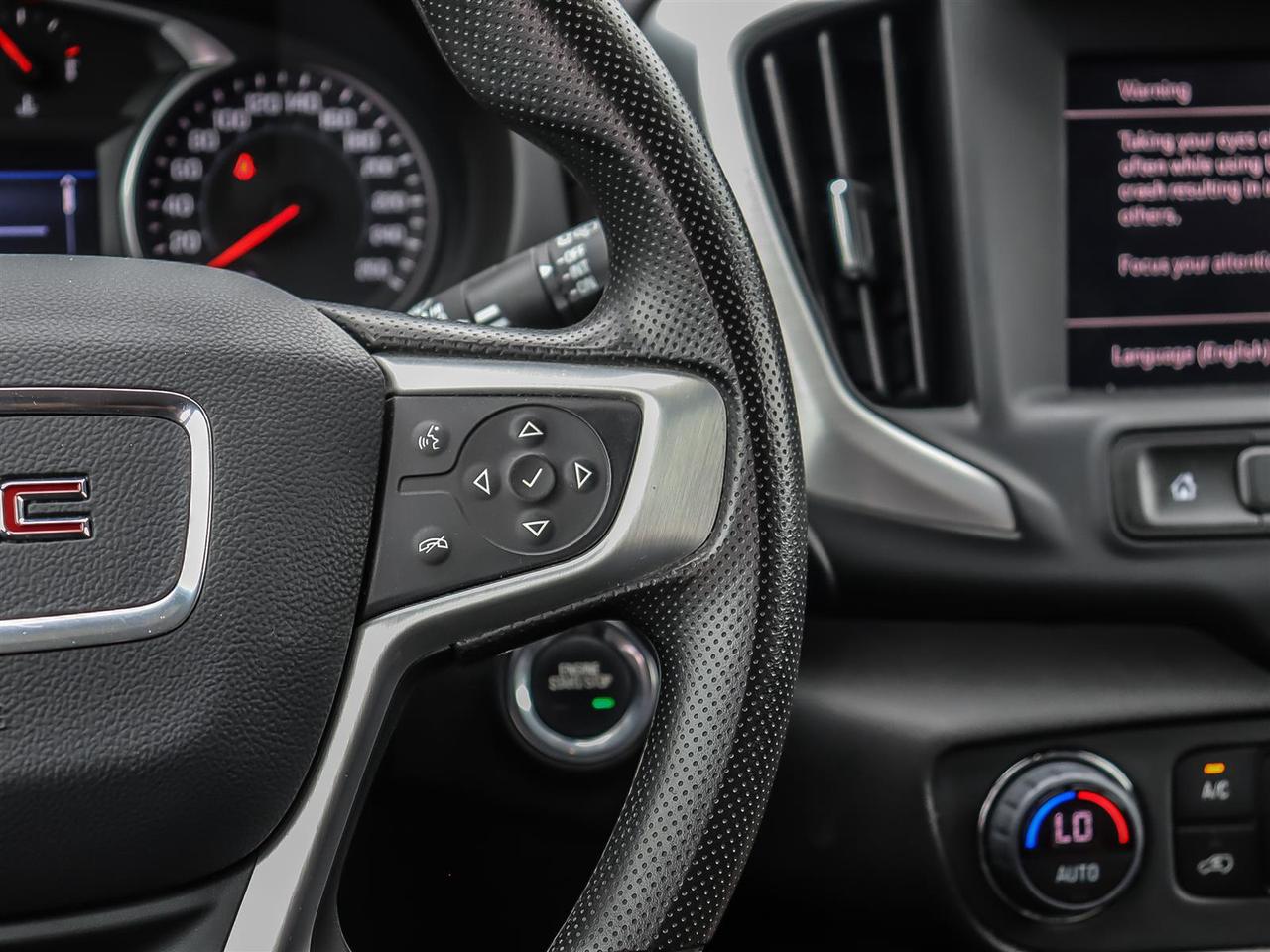 2023 GMC Terrain SLE AWD Photo