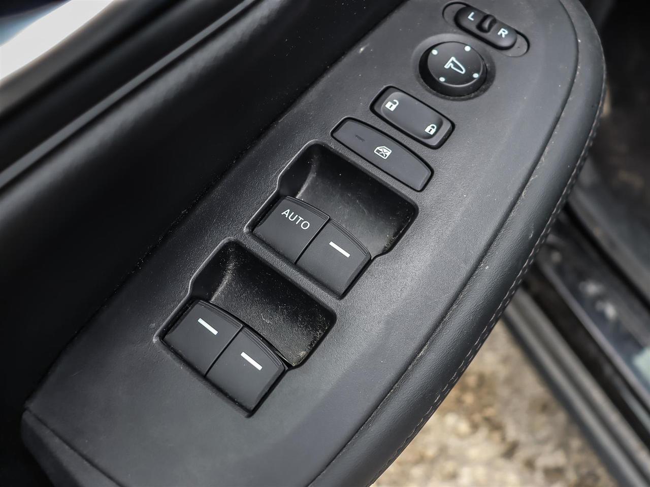 2023 Honda HR-V LX 4WD Photo