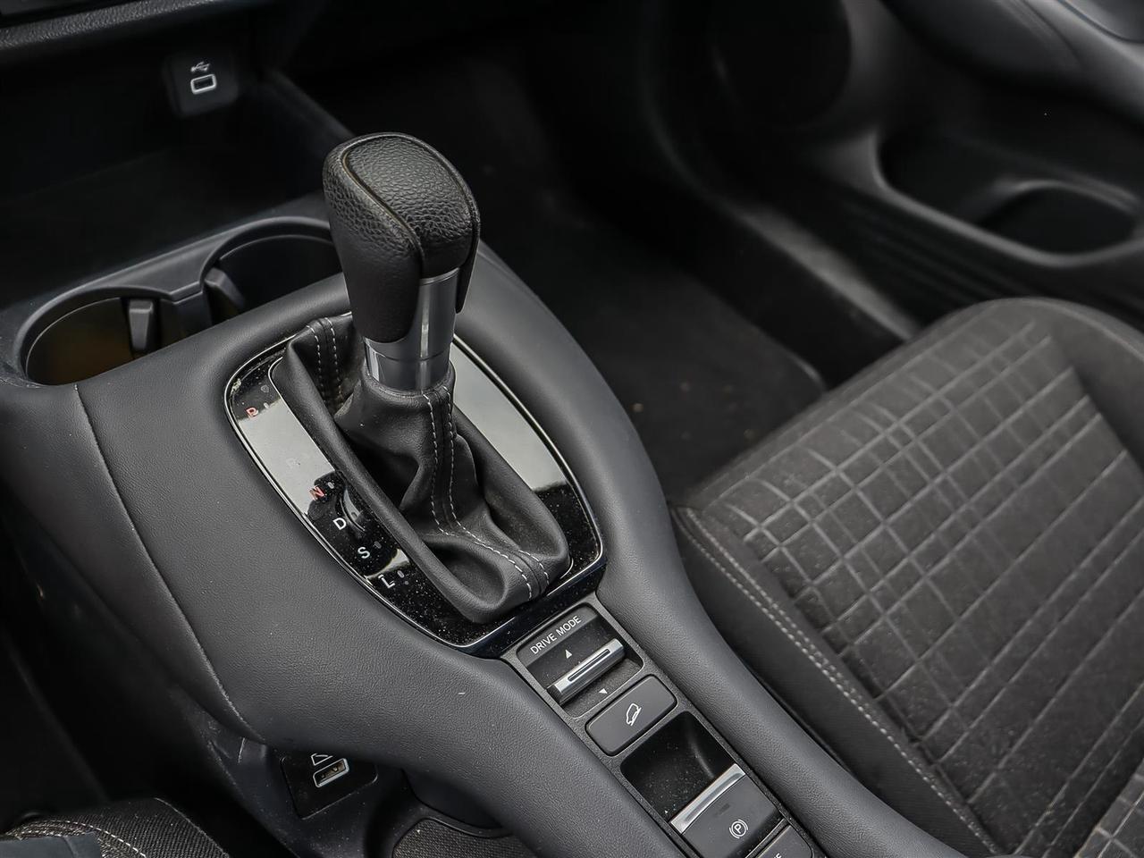 2023 Honda HR-V LX 4WD Photo