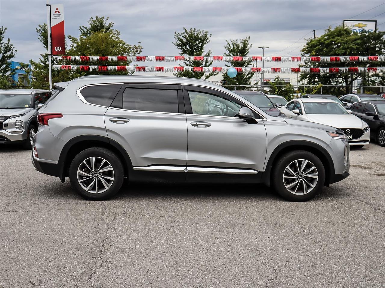 2020 Hyundai Santa Fe Preferred AWD 2.4L Sun and Leather Photo2