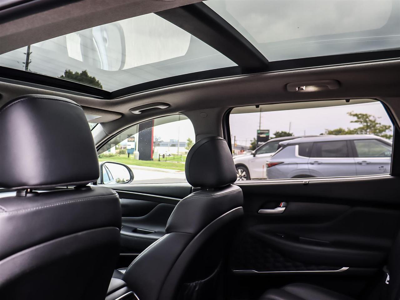 2020 Hyundai Santa Fe Preferred AWD 2.4L Sun and Leather Photo