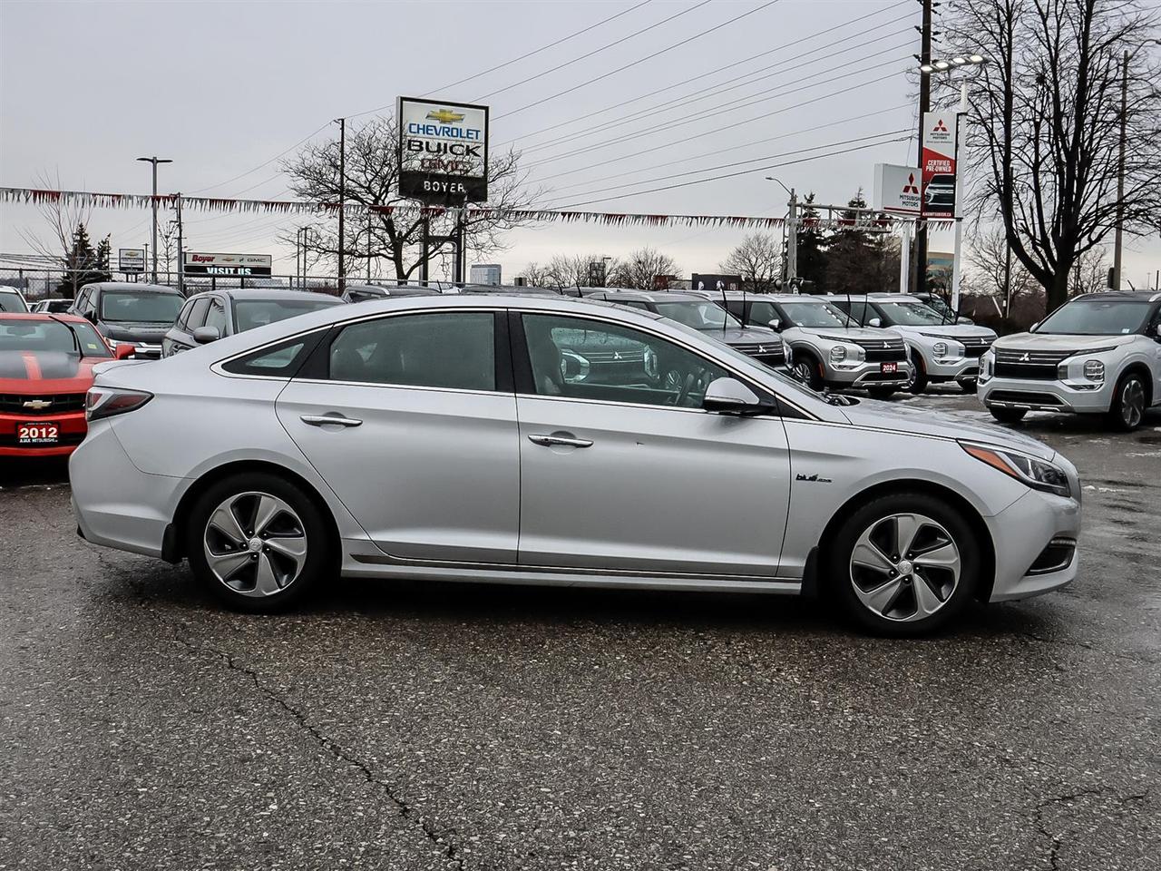 2016 Hyundai Sonata Hybrid Limited Photo