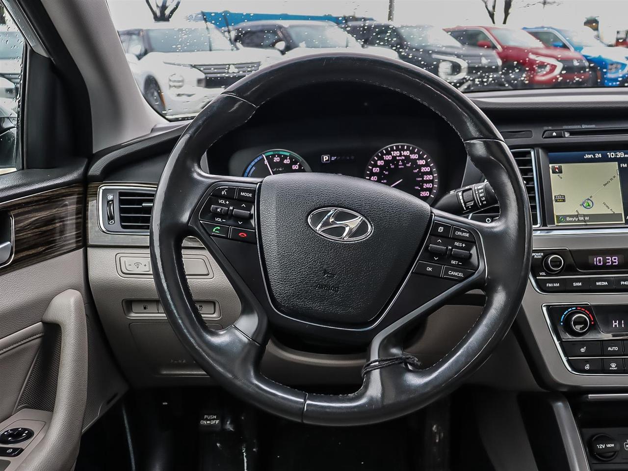 2016 Hyundai Sonata Hybrid Limited Photo