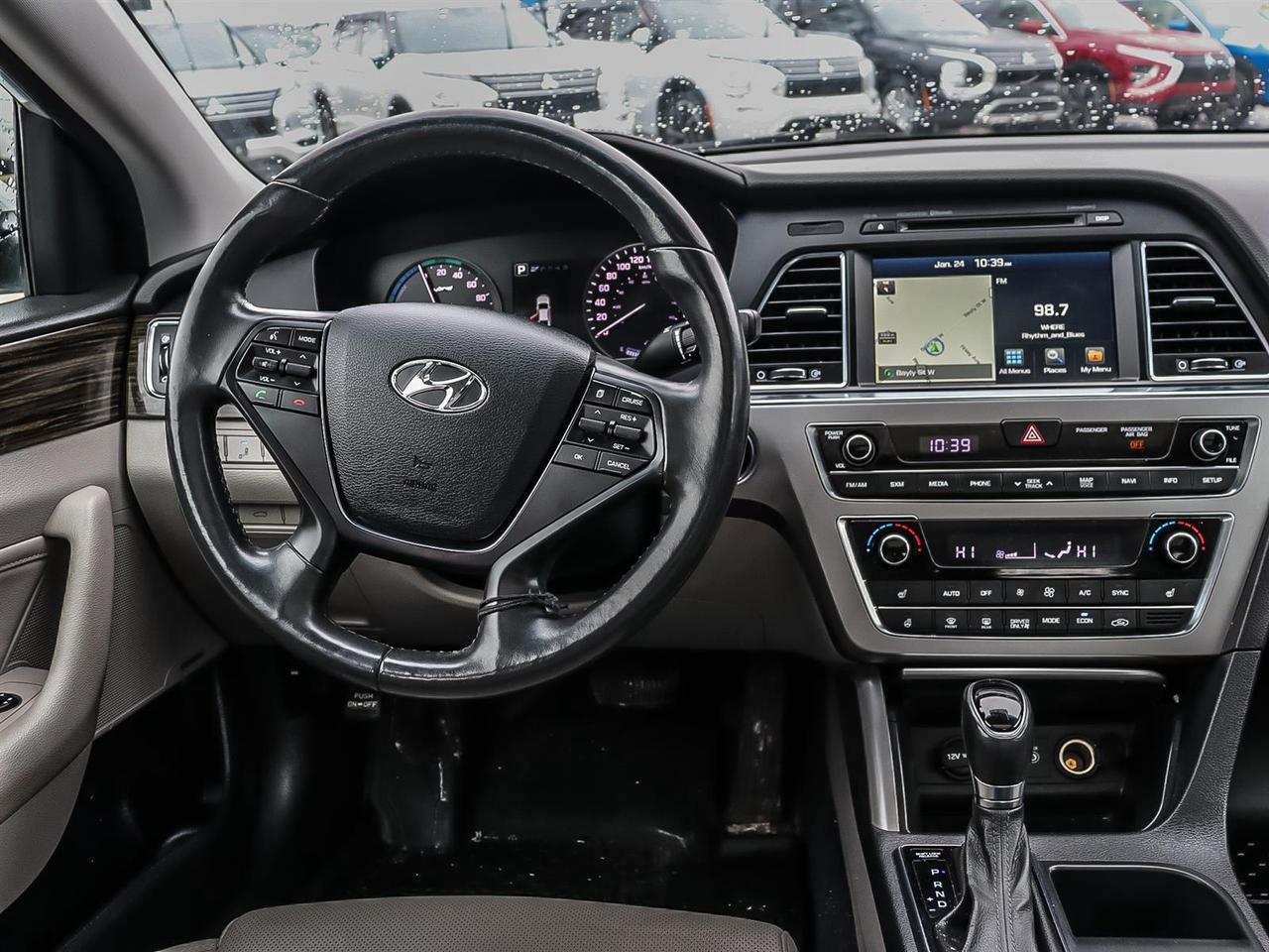 2016 Hyundai Sonata Hybrid Limited Photo