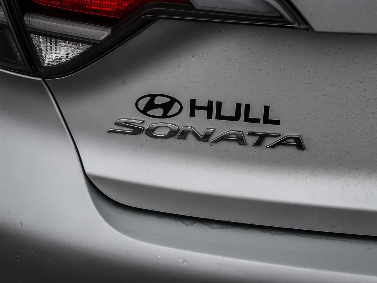 2016 Hyundai Sonata Hybrid Limited Photo