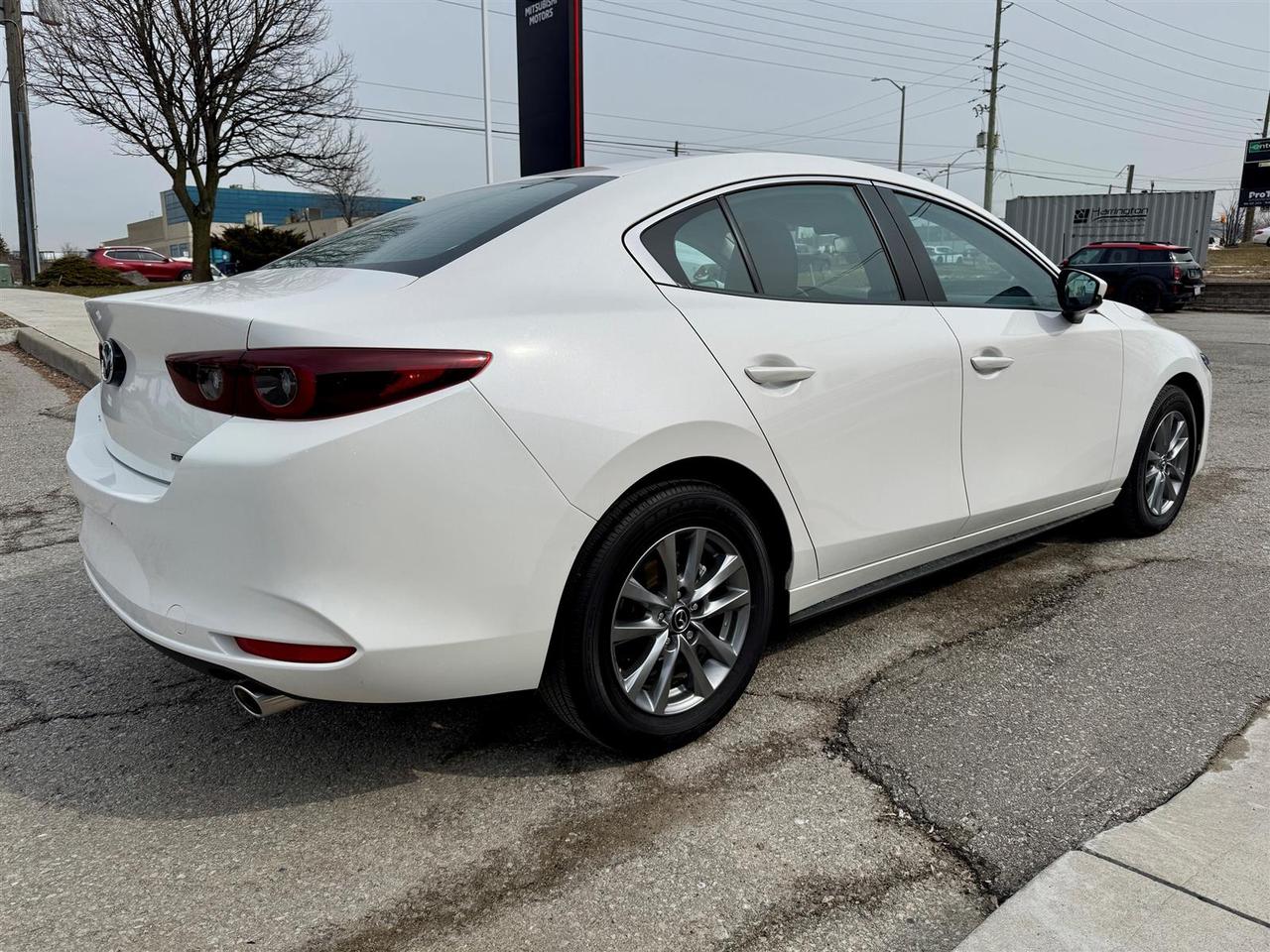 2024 Mazda MAZDA3 GS Auto FWD Photo