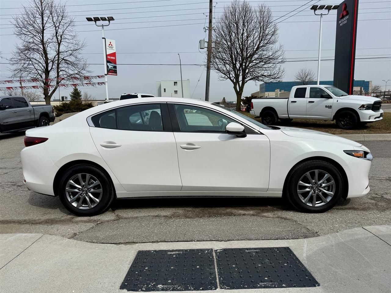 2024 Mazda MAZDA3 GS Auto FWD Photo