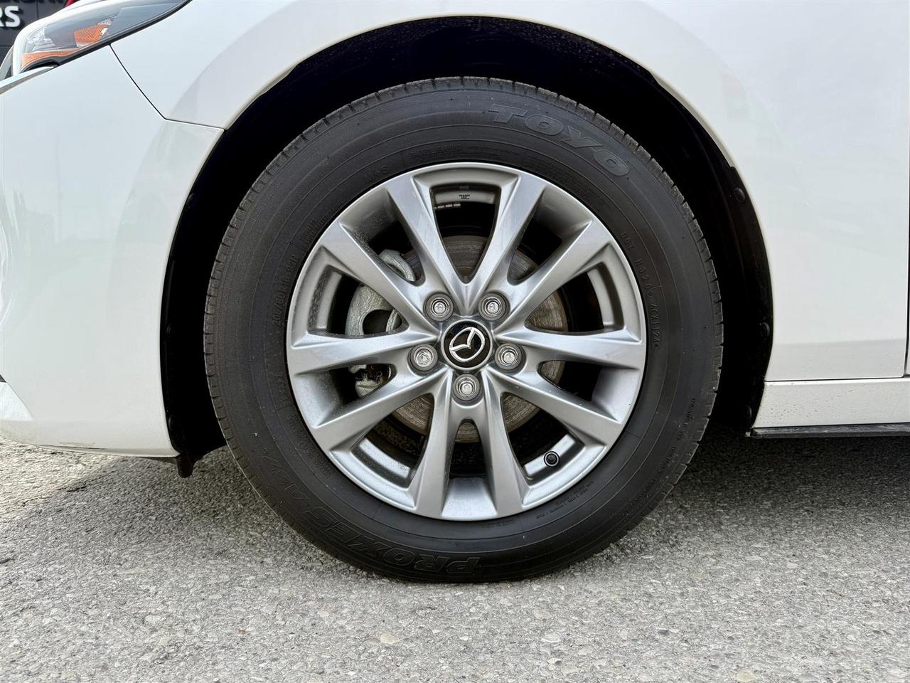 2024 Mazda MAZDA3 GS Auto FWD Photo