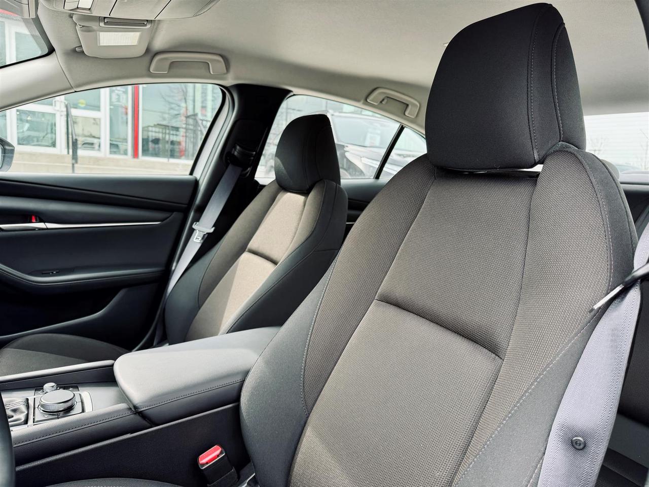 2024 Mazda MAZDA3 GS Auto FWD Photo
