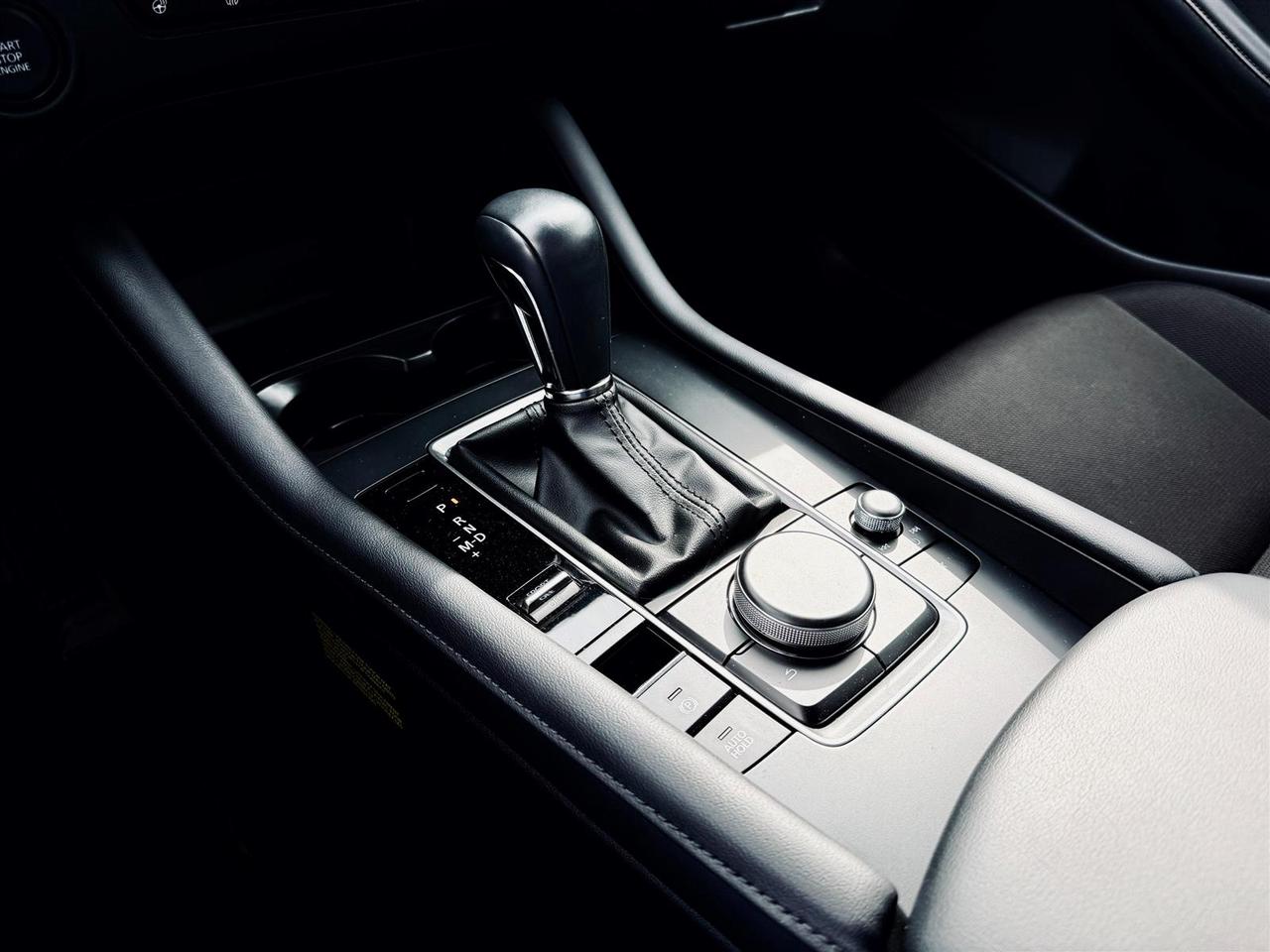 2024 Mazda MAZDA3 GS Auto FWD Photo
