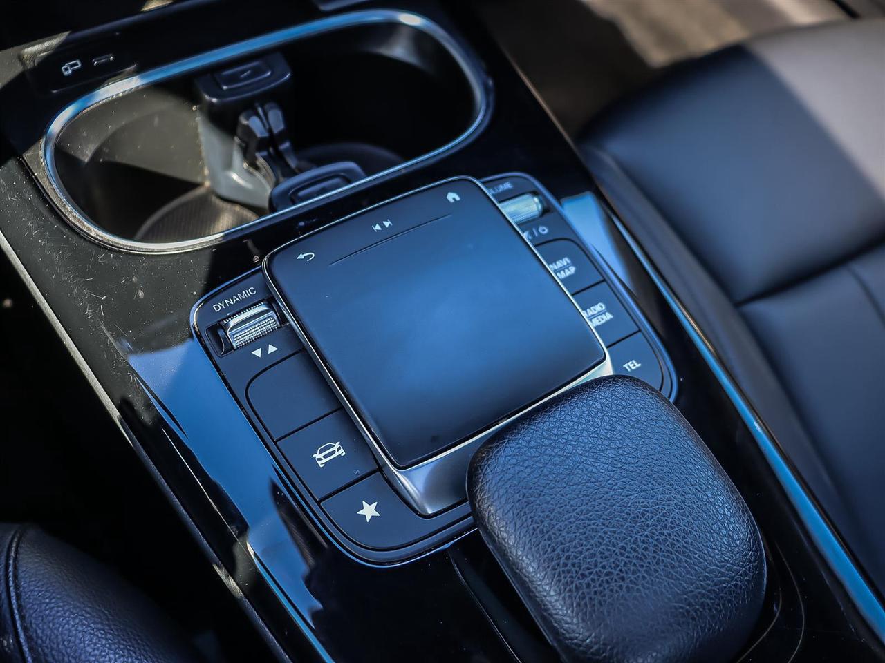 2022 Mercedes-Benz A220 4MATIC Sedan Photo