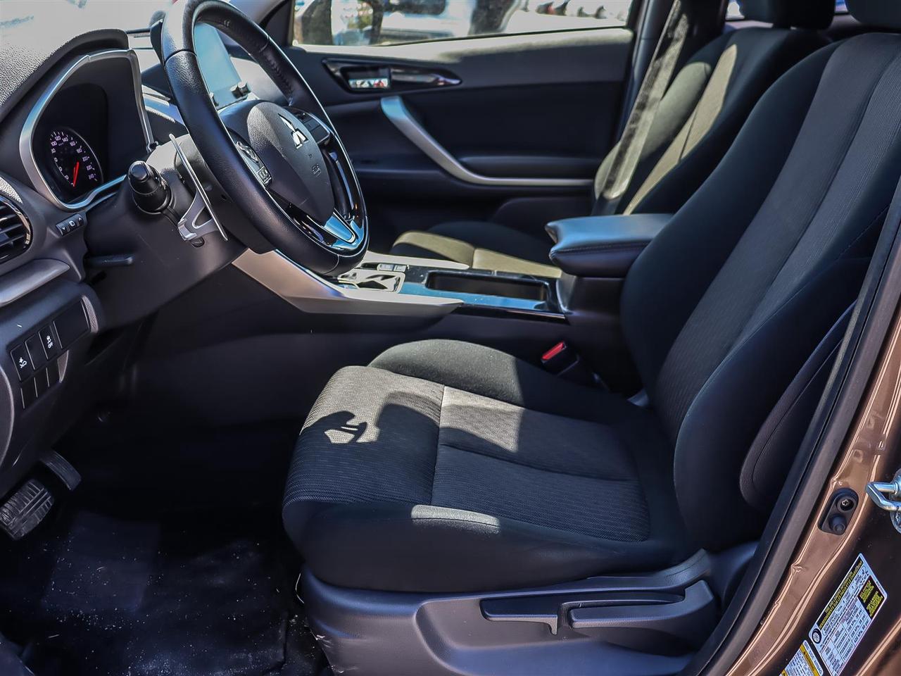 2022 Mitsubishi Eclipse Cross SE S-AWC Photo