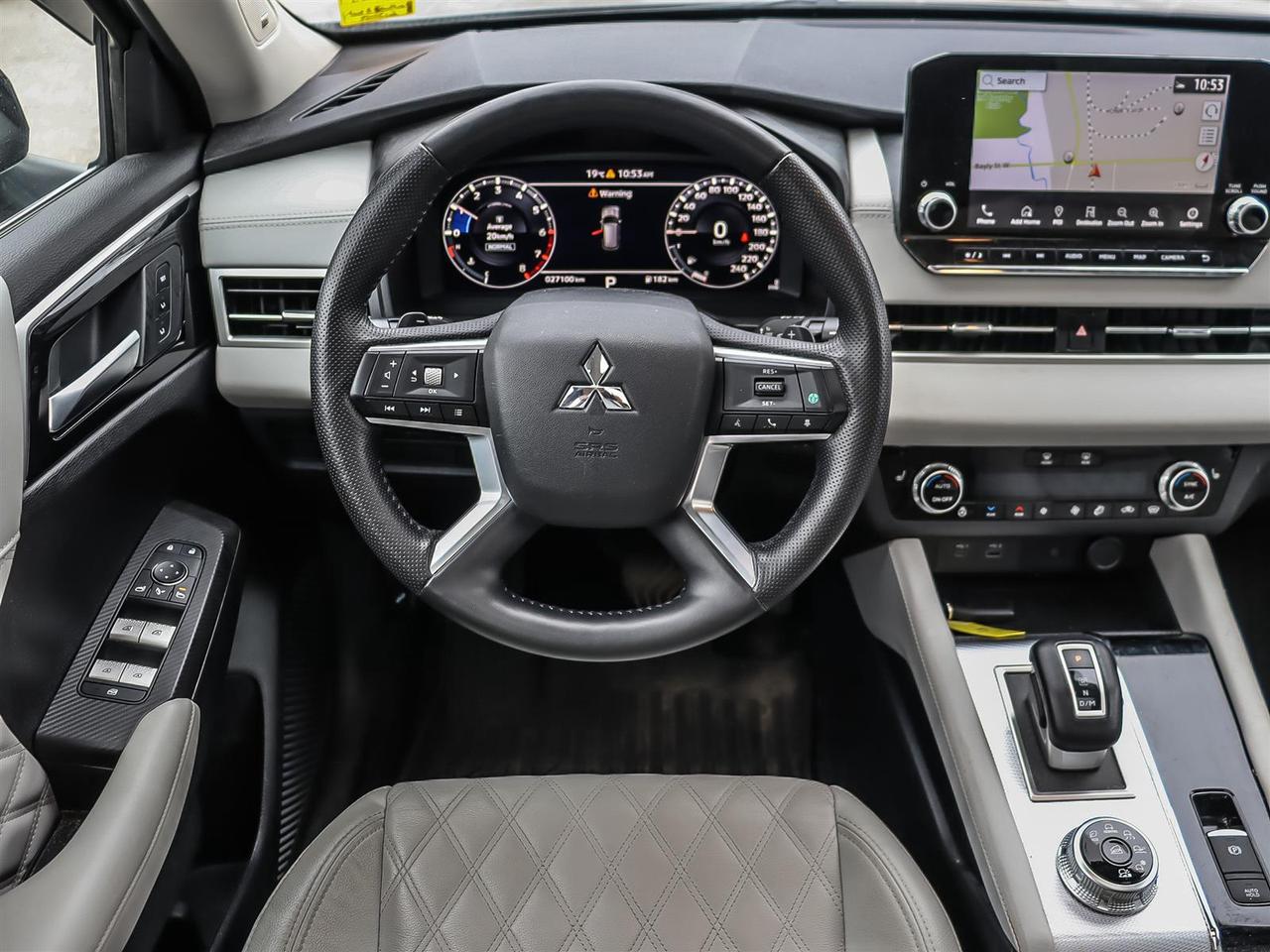 2024 Mitsubishi Outlander GT S-AWC Photo
