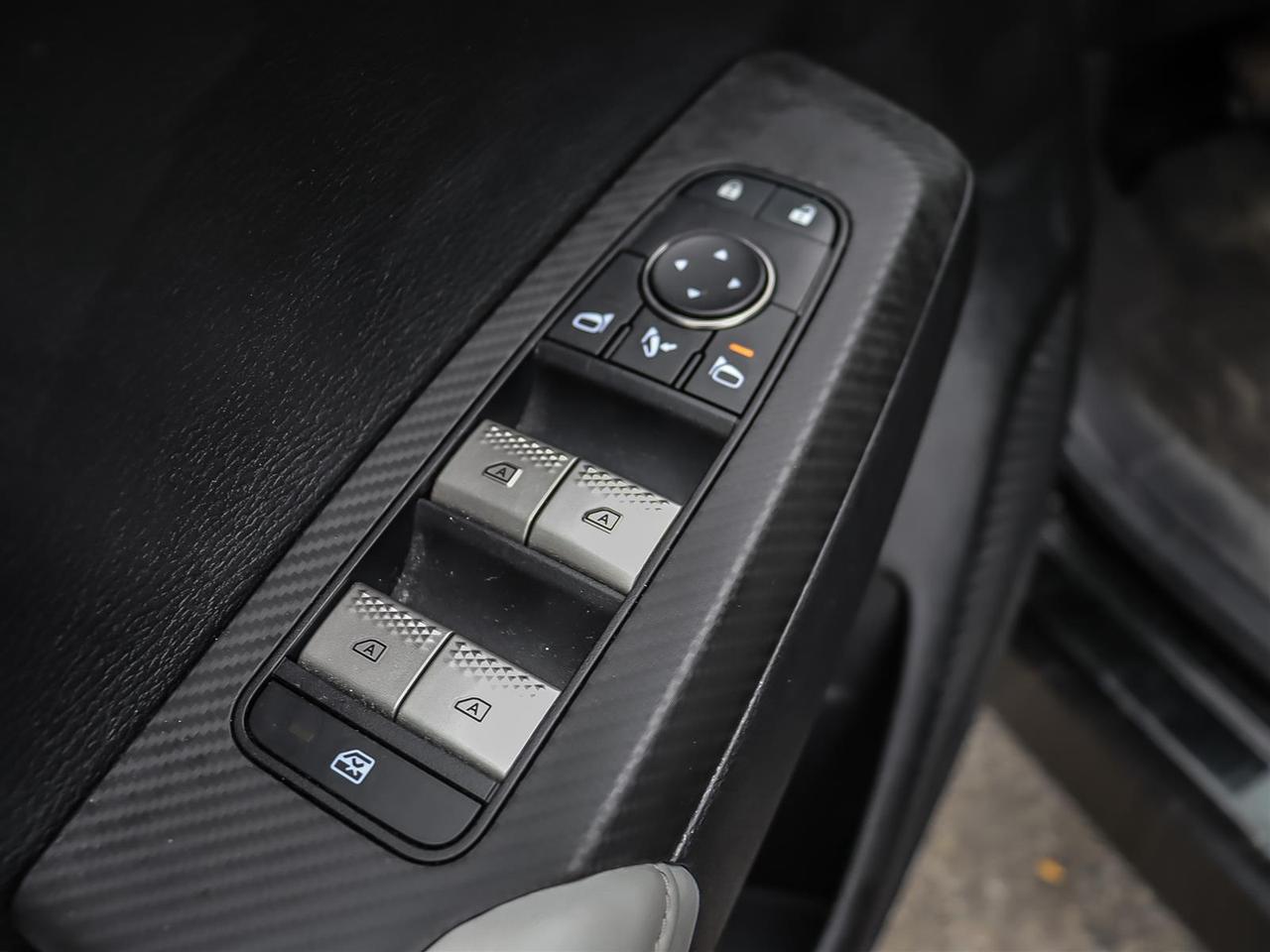 2024 Mitsubishi Outlander GT S-AWC Photo