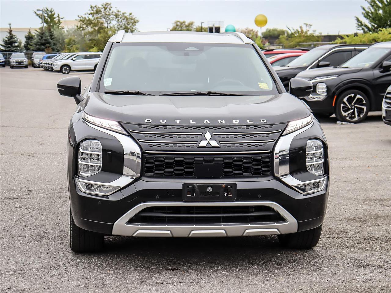 2024 Mitsubishi Outlander GT S-AWC Photo5