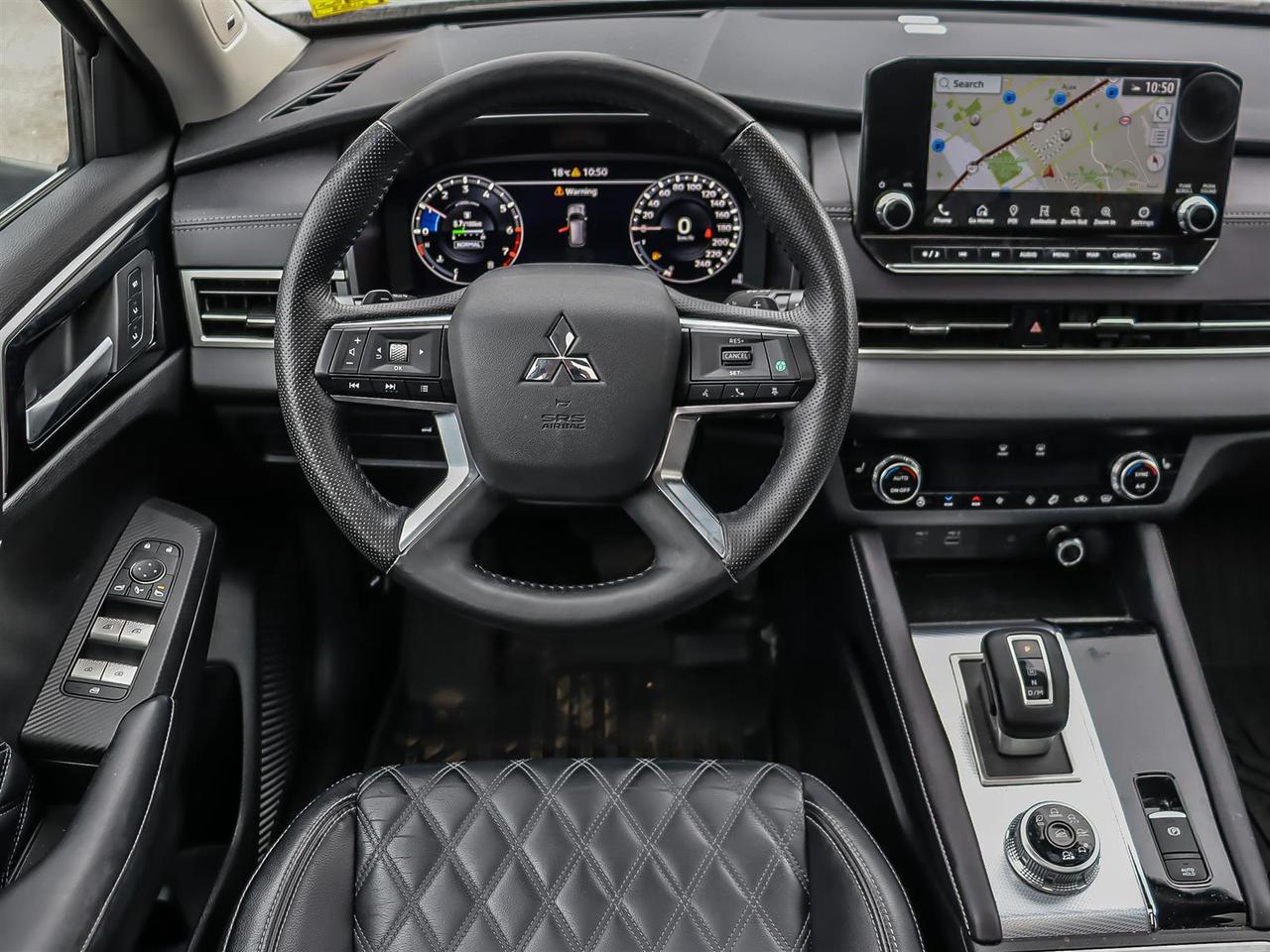 2024 Mitsubishi Outlander GT S-AWC Photo