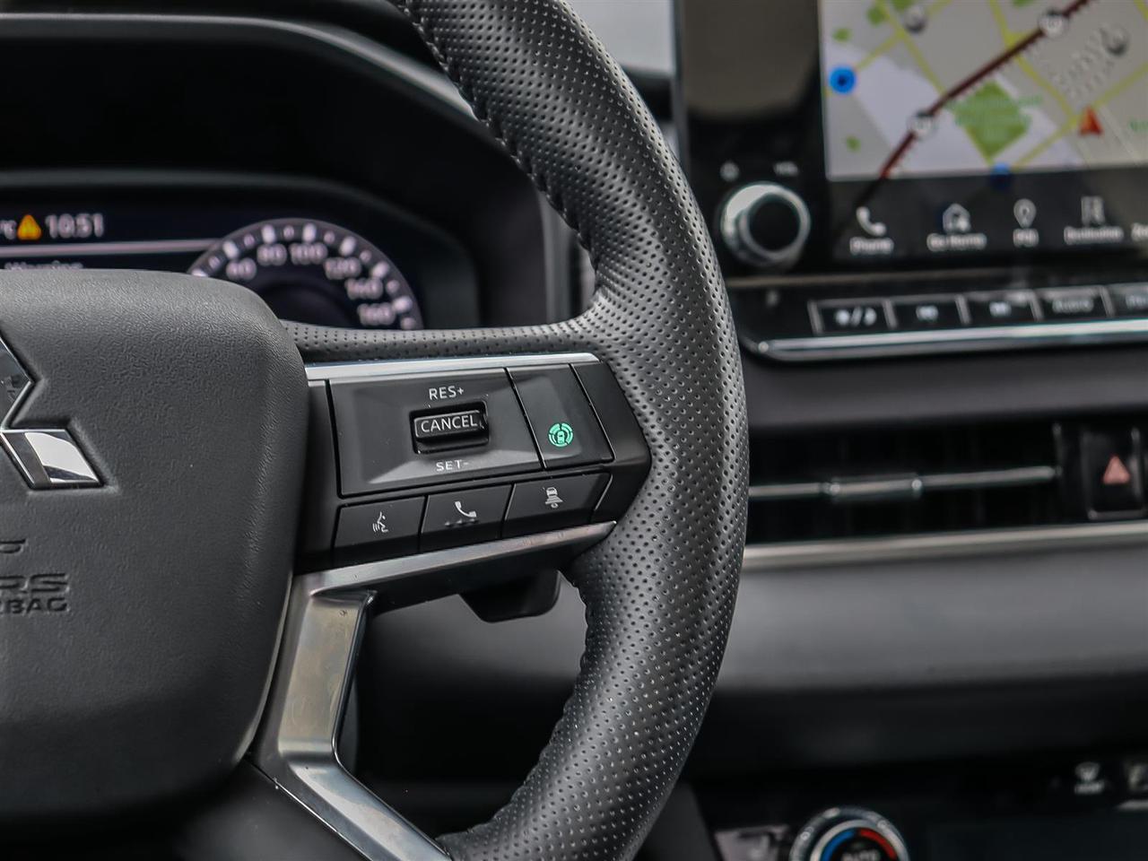 2024 Mitsubishi Outlander GT S-AWC Photo