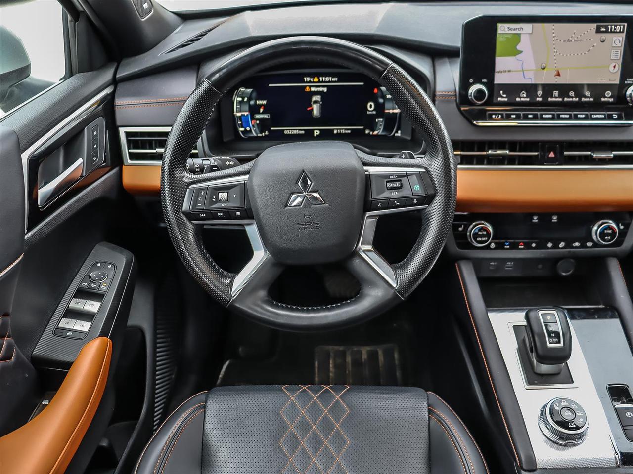 2024 Mitsubishi Outlander GT PREMIUM S-AWC Photo